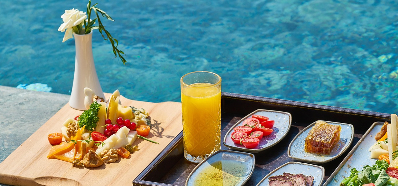 Ocean Breeze Hotel